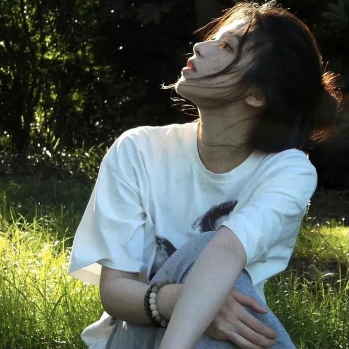罗莎莉